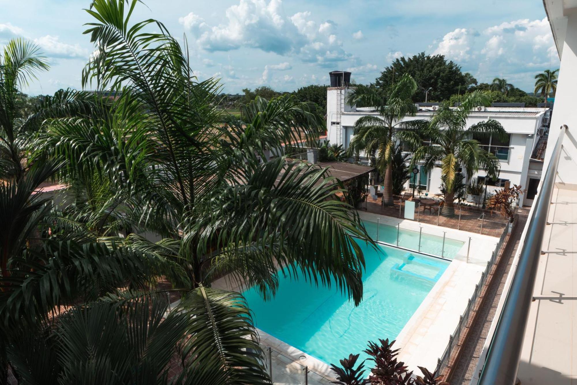 Hotel El Aeropuerto San José del Guaviare エクステリア 写真