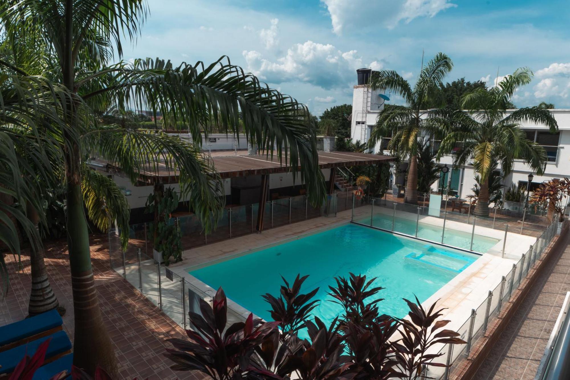 Hotel El Aeropuerto San José del Guaviare エクステリア 写真