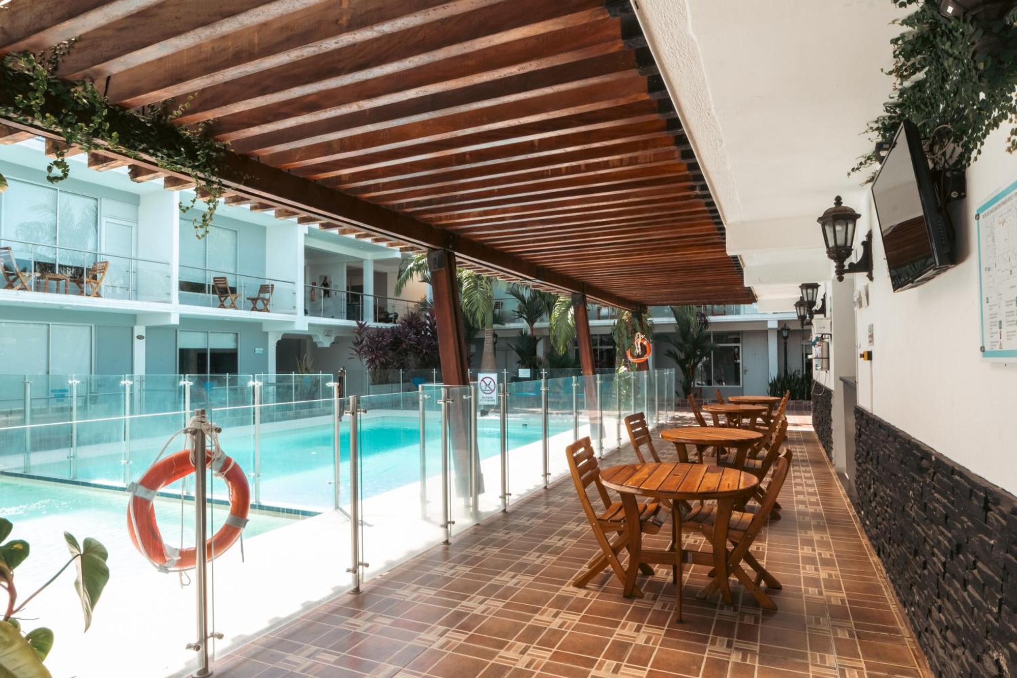 Hotel El Aeropuerto San José del Guaviare エクステリア 写真