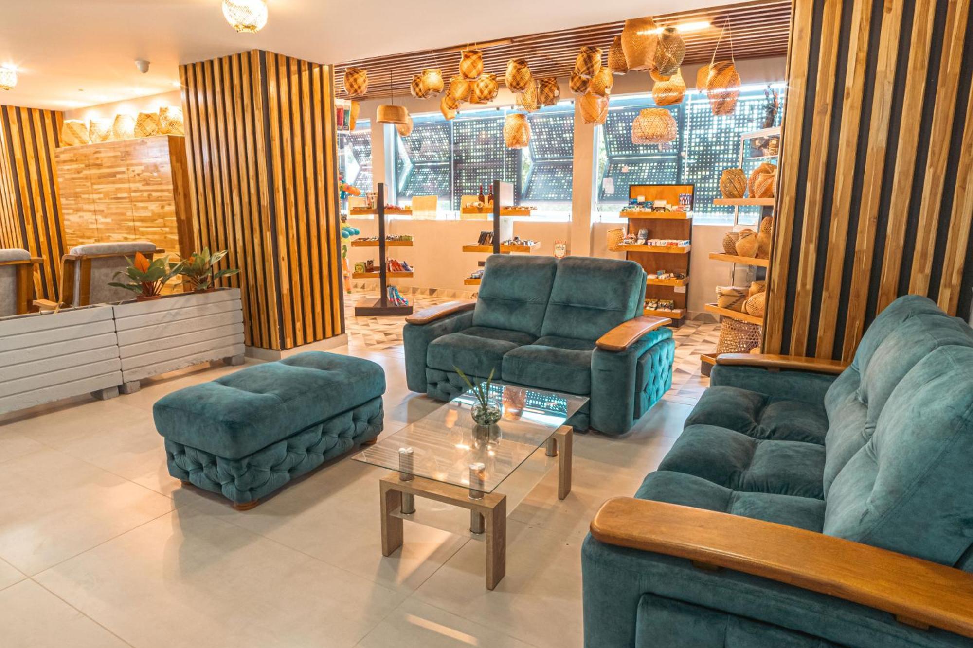 Hotel El Aeropuerto San José del Guaviare エクステリア 写真
