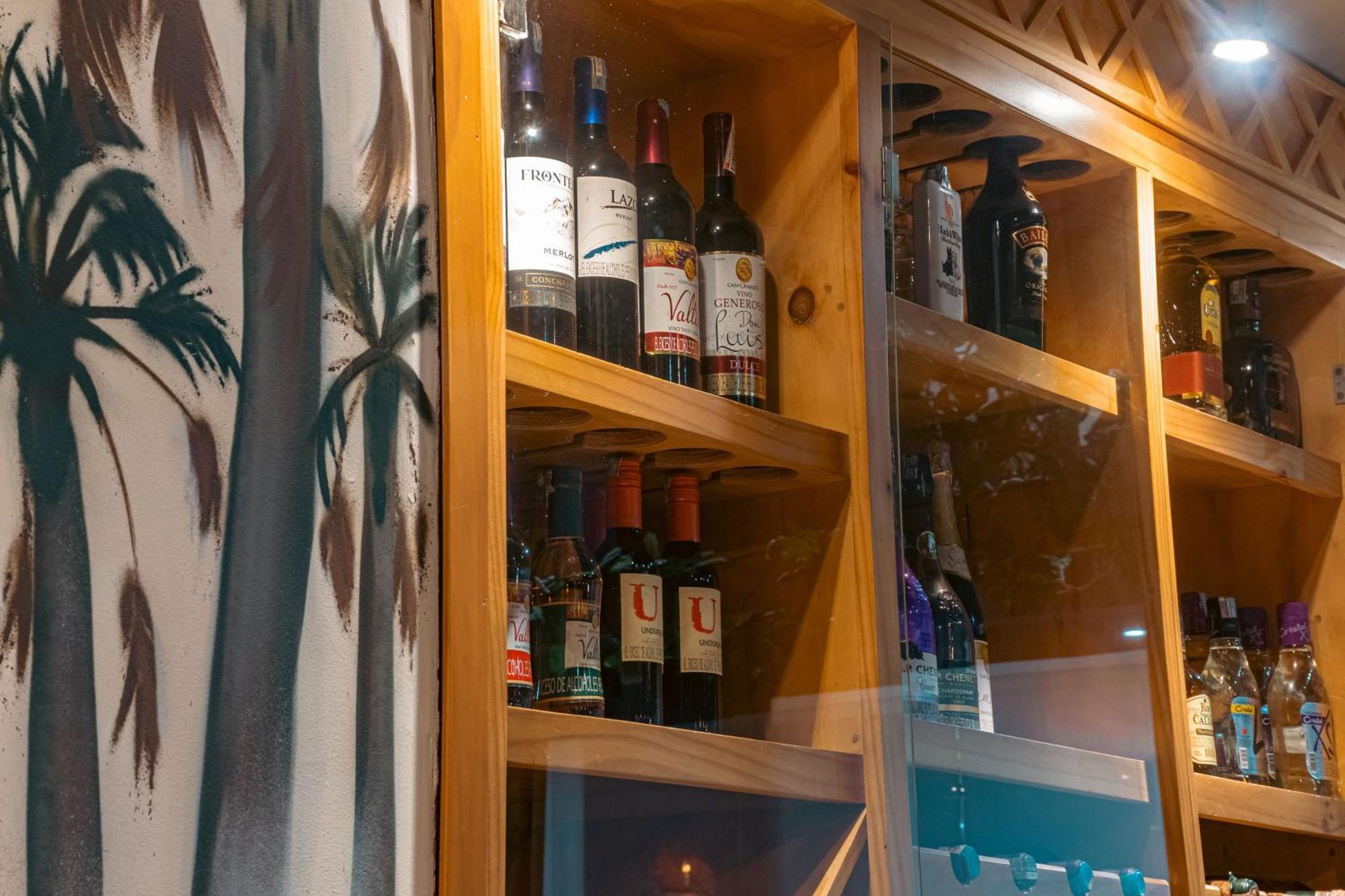 Hotel El Aeropuerto San José del Guaviare エクステリア 写真